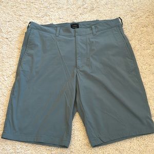 Jcrew Men’s Tech Shorts. Size 32, 10.5” inseam